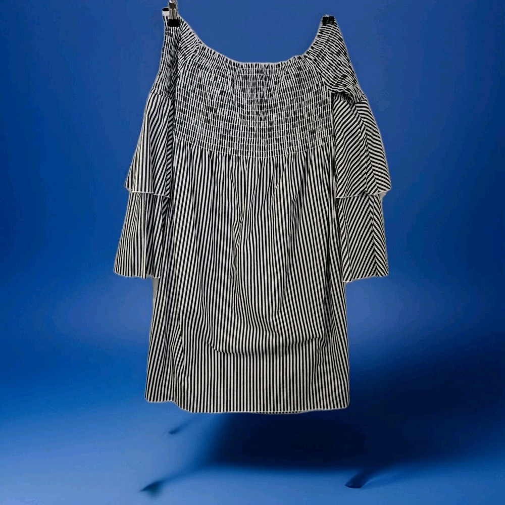 NWT‎  Medium Romeo&Juliet Couture Black/white  Boho Off Shoulder Dress Fairycore